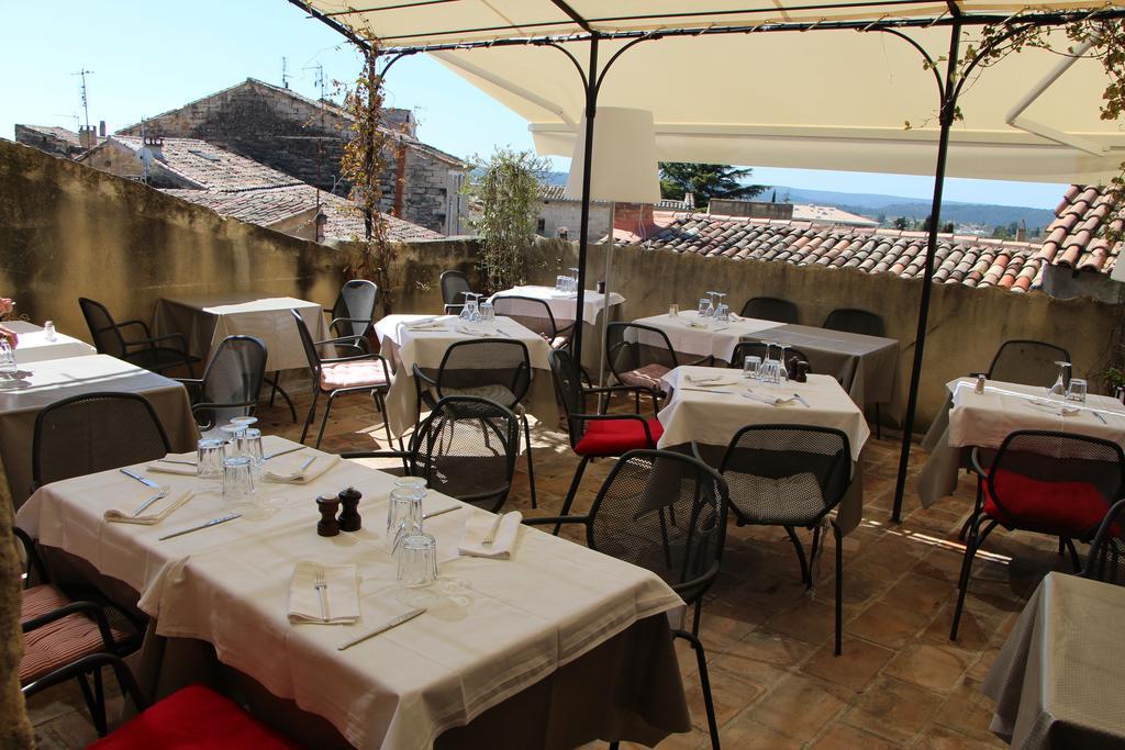 La Petite Hostellerie Юзес Екстер'єр фото