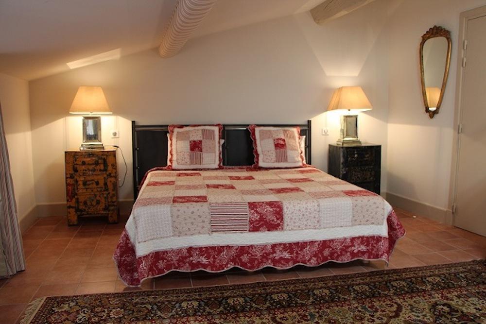 La Petite Hostellerie Юзес Екстер'єр фото